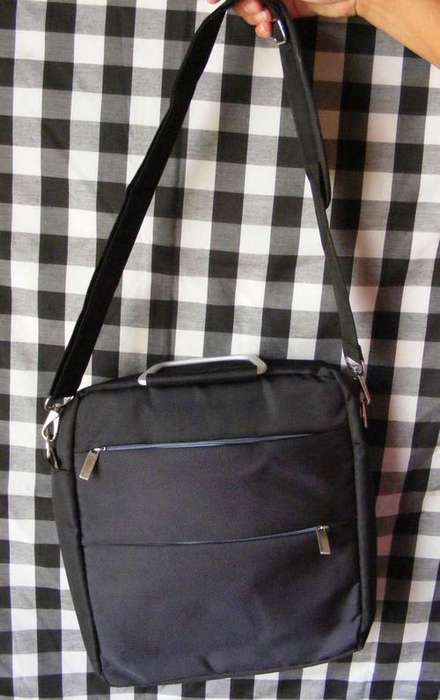 iPad 1 , iPad 2 or iPad 3 , Galaxy tab 1 Tab 2, Portable case carry bag,Shoulder bag, Nylon fabric