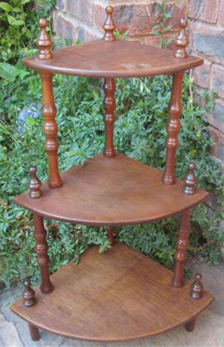 WOODEN VINTAGE CORNER "WHAT NOT" 3 TIER SHELF, COMES APART FOR EASY TRANSPORT