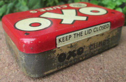 VINTAGE  OXO CUBE TIN