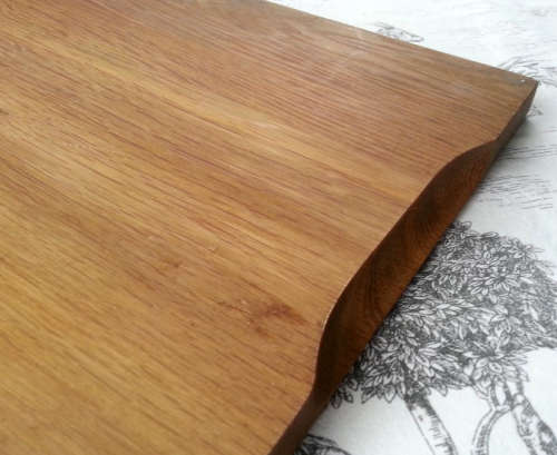 WOODEN CHEESE BOARD WITH TURNED POTTERY CHEESE DOME, MADE BY ZULU LULU