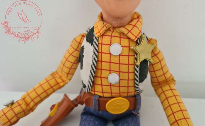 Vintage Woody, comes as per photos