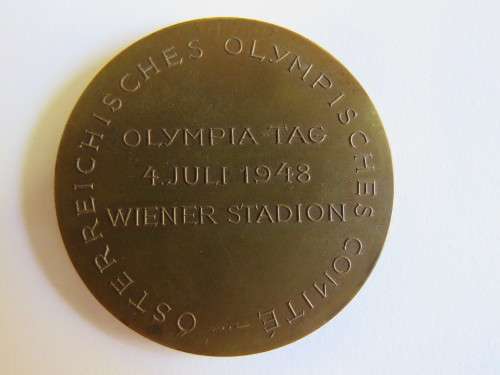 Medallion issued by the Austrian Olympic Committee - Olympic day 4/7/1948 - Wiener Stadion