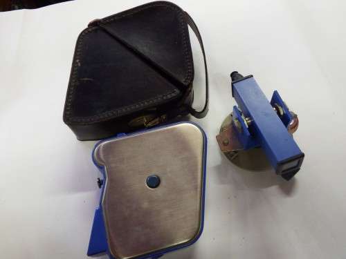 Contract dumpy level and leather pouch with theodolite, set of 3 pieces
