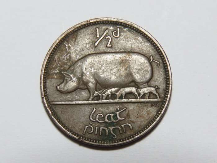 1933 Ireland half penny - XF