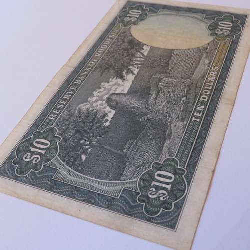 Reserve Bank of Rhodesia Ten Dollars 2 January 1979 VF+