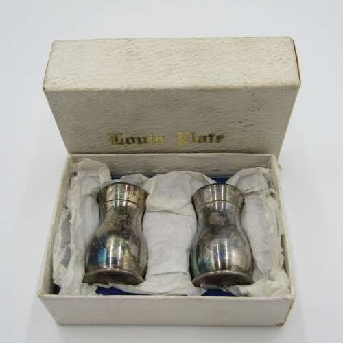 Louis Plate salt and pepper holders - as new in box