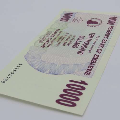 Zimbabwe $10000 bearer cheque 1 August 2006 - Rare issue no space between 1 and 0000 of 10000
