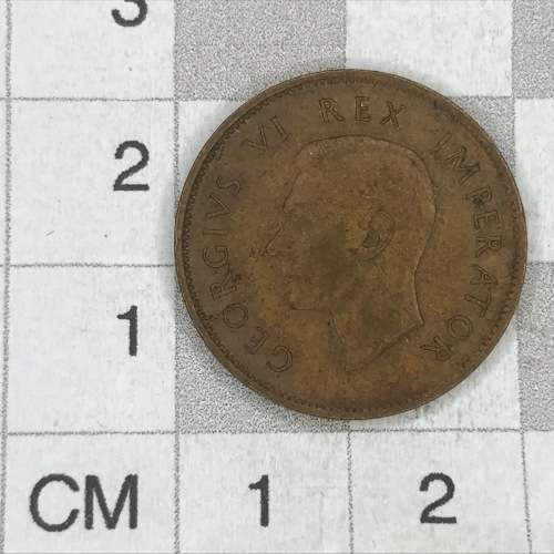 1943 SA Union Farthing - AU - 4 and 3 touching and cracked die obverse