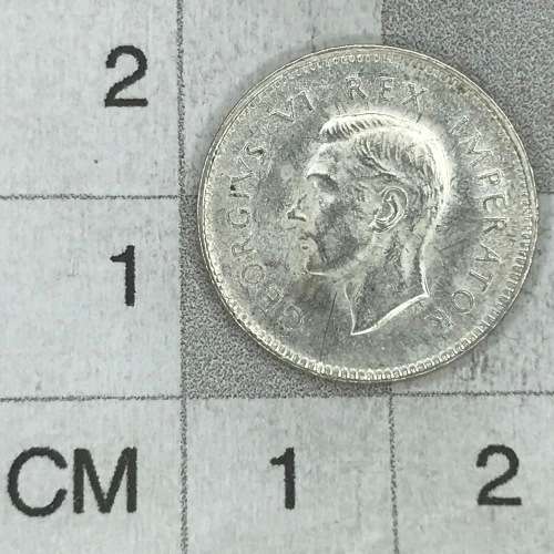 1943 SA Union Threepence tickey - UNC