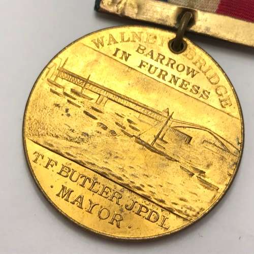 Mayoral medal ( George V ) Walney Bridge Barrow in Furness