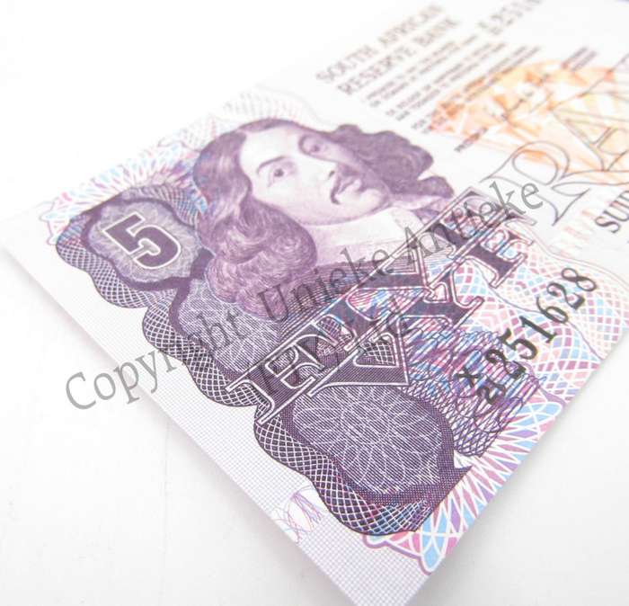 Pair of GPC de Kock R5 replacement notes in sequence