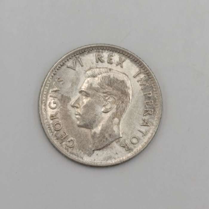 1938 SA Union silver 6d sixpence uncirculated