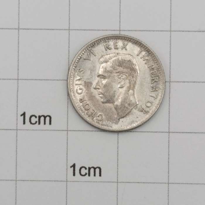 1938 SA Union silver 6d sixpence uncirculated