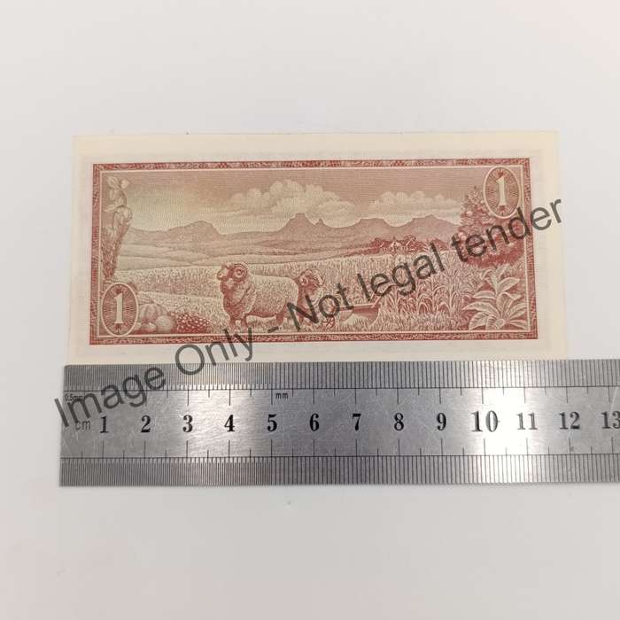 Pair TW de Jongh 3rd Issue R1 notes miscuts - one narrow at the top and one at the bottom