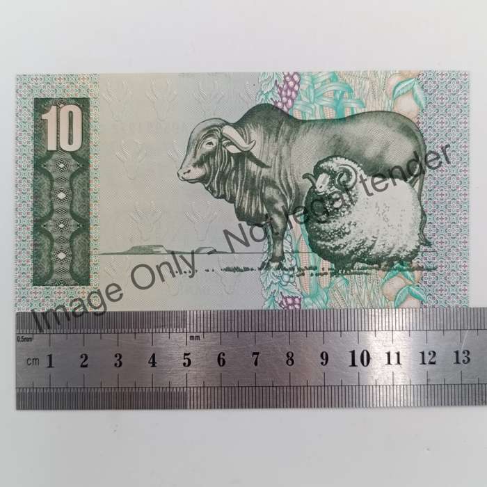 CL Stals First Issue uncirculated pair of R10 notes with consecutive numbers - one creased slightly
