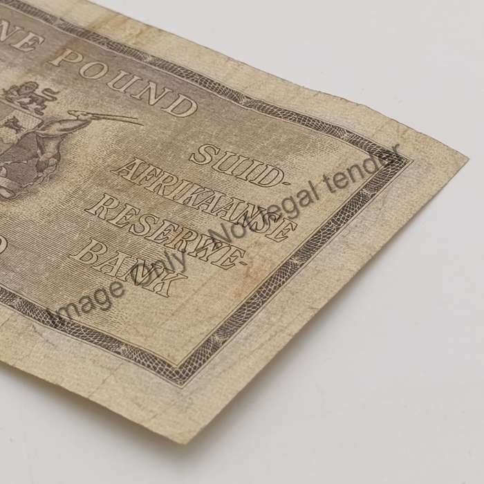 Postmus one pound 4 September 1939 - A92 - aEF