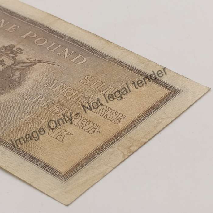 Postmus one pound 3 September 1945 - A45 - EF