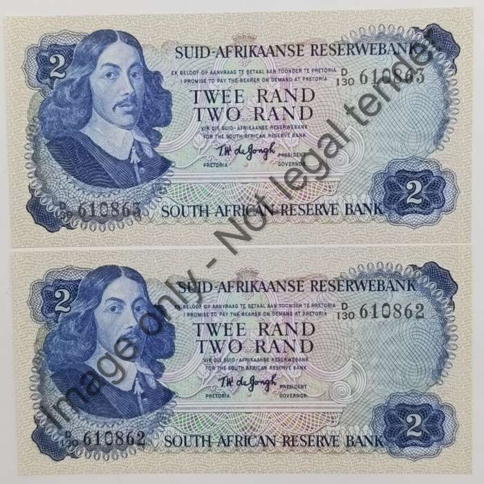 TW de Jongh 2nd issue uncirculated pair of R2 banknotes with consecutive numbers D130