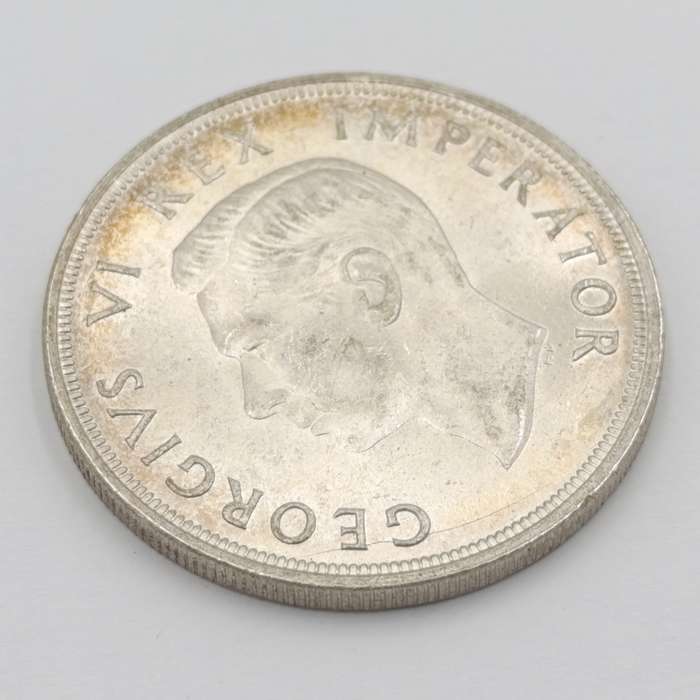 1947 SA Union Silver Crown in Top condition - Good enough to grade