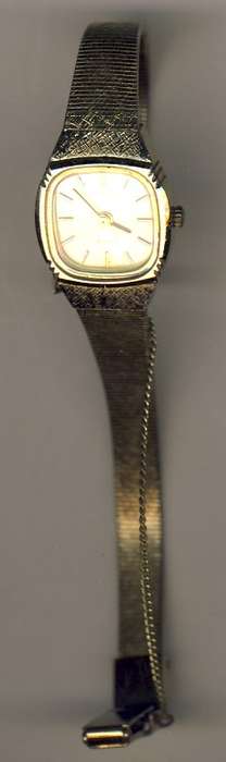 Ladies Tempo watch - needs battery - as per scan