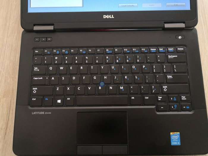 DELL LATITUTDE E5440 4TH GEN CORE i5-4300U 8GB RAM 500GB HDD 14" SCREEN