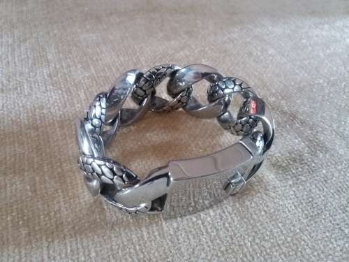 LARGE HEAVY STAINLESS STEEL MENS BRACELET