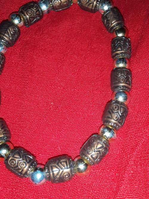 BEAUTIFUL Costume Bracelet