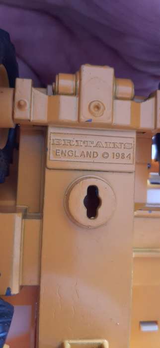 Britains 1:32 FARM 9519 JCB 520 - 4wd 1984