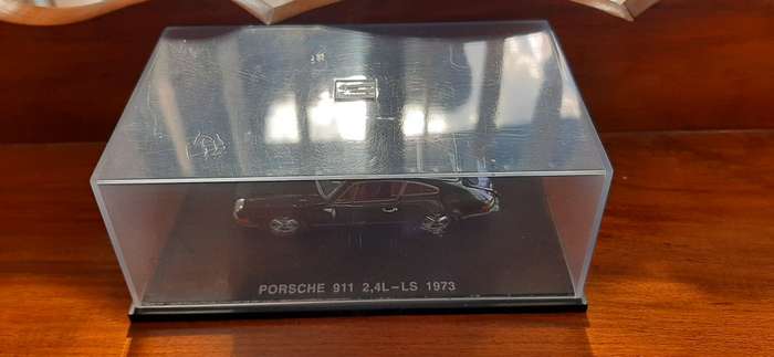 1973 Black Porsche 911   2.4LTR  Boxed