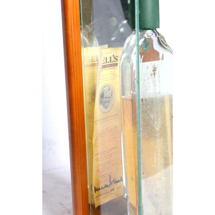 BELLS WHISKY CRICKET BAT SHAPED BOTTLE 750ML