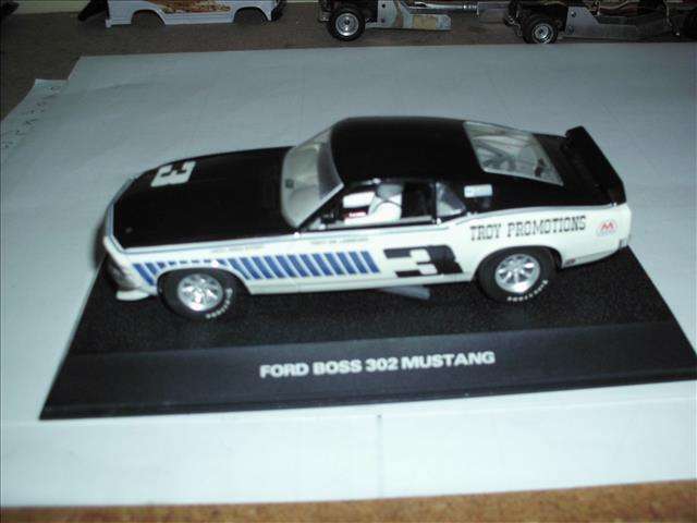 1:32 SCALE SLOT CAR - SCALEXTRIC FORD BOSS 302 MUSTANG