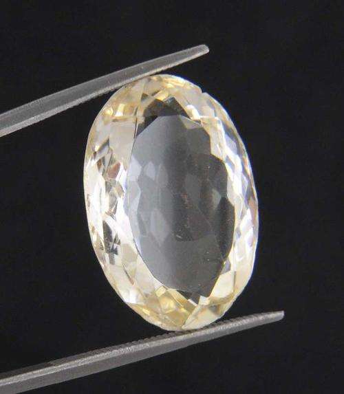 Top AAA Quality 13.80 Ct IGLI Certified Citrine Gemstone - Oval Cut