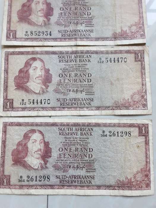 8X South Africa 1 Rand notes- TW de Jongh