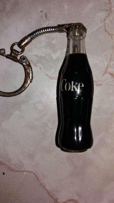 Vintage Coke Bottle Keyring