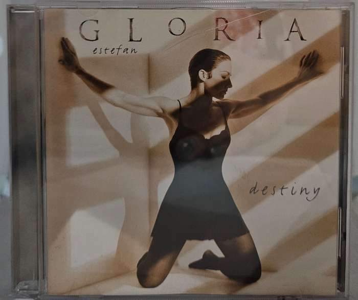 Gloria Estefan Destiny    1827