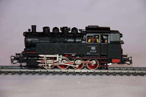 Marklin 3032 DB BR 81 Tank Loco