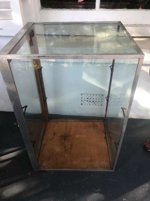 Vintage Glass Shop Display Cabinet ( 92 x 61 x 53 cm )