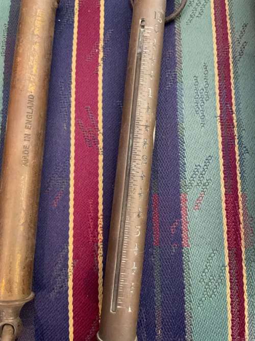 3 Vintage Scales