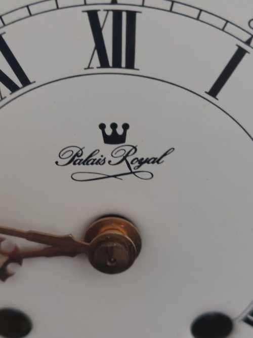 Mantel Clock : Royal Palais Swiss Handpainted Clock with Wallscone. Working