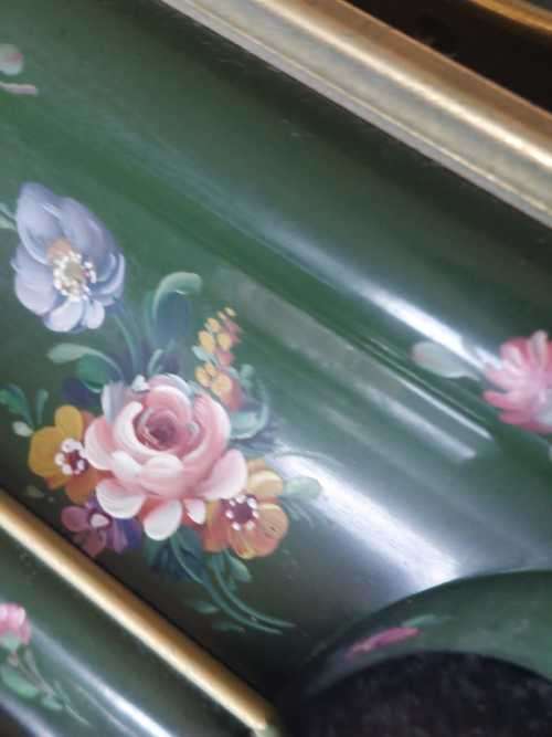 Mantel Clock : Royal Palais Swiss Handpainted Clock with Wallscone. Working