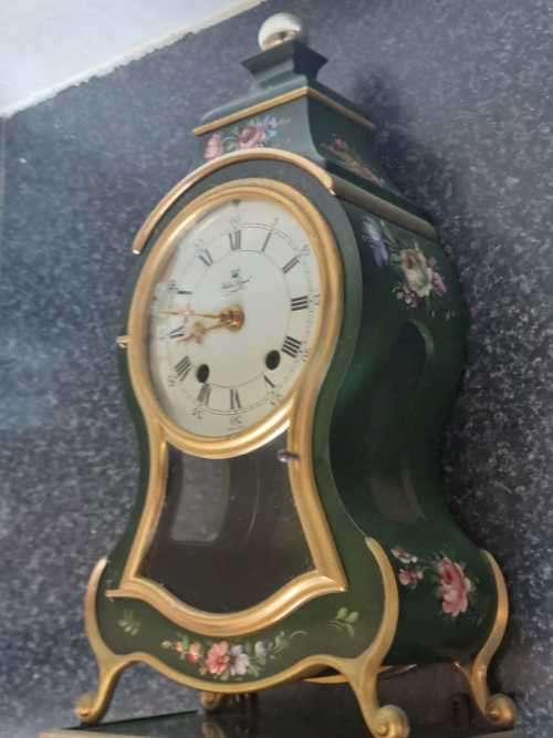 Mantel Clock : Royal Palais Swiss Handpainted Clock with Wallscone. Working