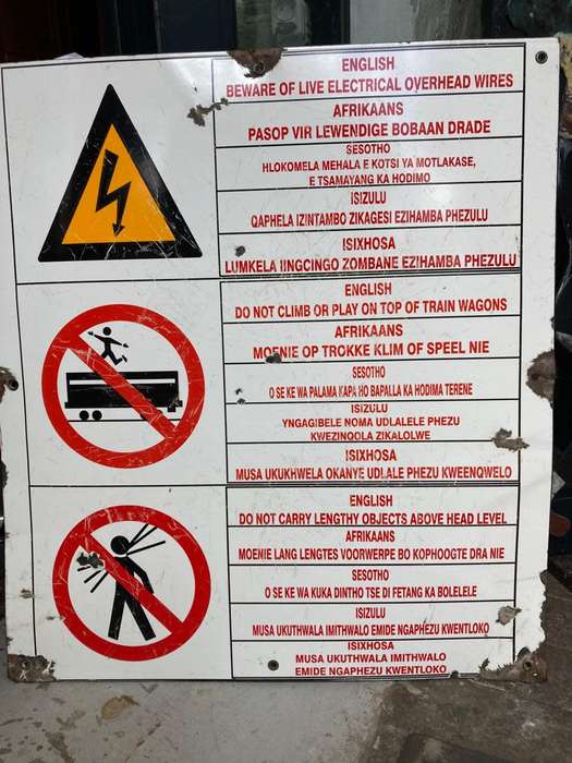 Rare Original Enamel SAR Sign in 5 Languages ( 70 x 60 cm )