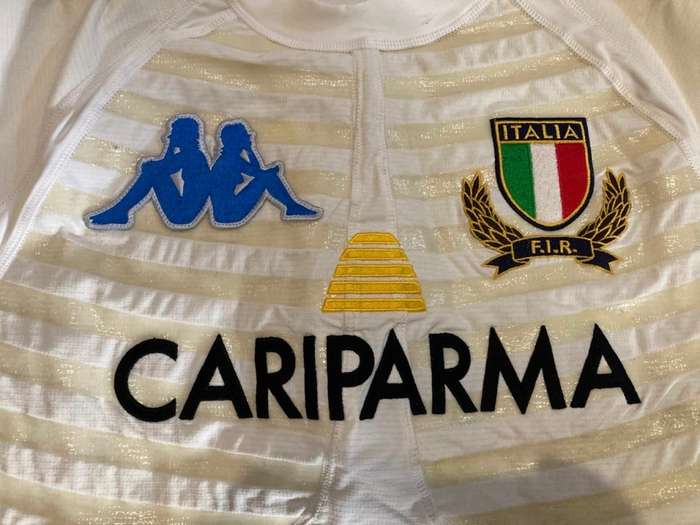 Rugby : Italy Players Issue White Jersey