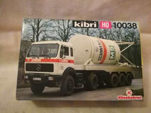 Kibri 10038 Kassbohrer Cement truck