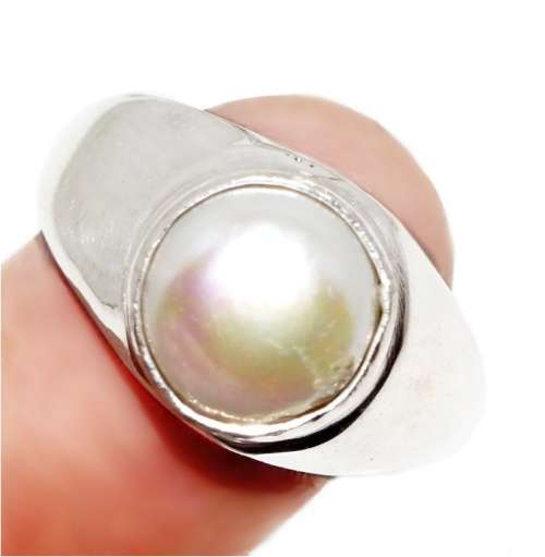 Handmade Classic White Pearl .925 Sterling Silver Plated Elegant Ring Size US 8.5 OR Q1/2