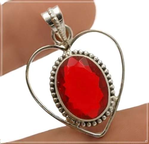 8ct Fire Garnet Gemstone set in Solid .925 Sterling Silver Heart Shape Pendant
