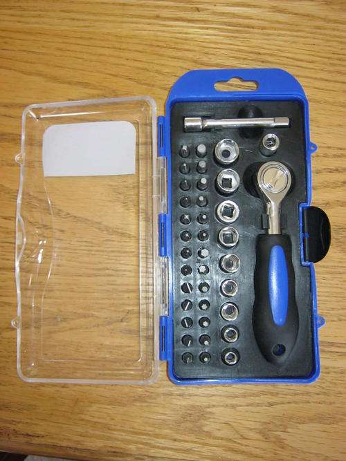 38 PIECE PRECISION SCREWDRIVER SET