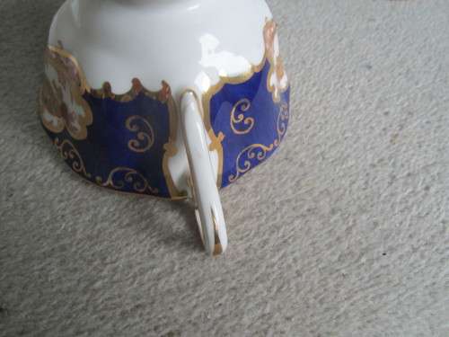 SUPERB ROYAL ALBERT HEIRLOOM GILDED TRIO