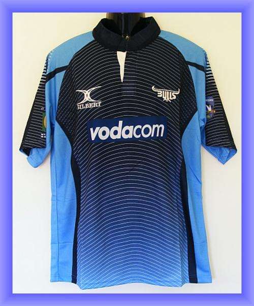 MENS BULLS RUGBY SHIRT - SIZE : LARGE