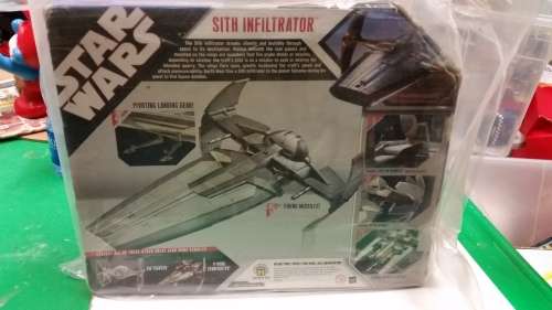 STAR WARS HASBRO MODEL - HAILFIRE DROID